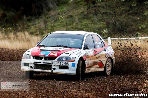 Mitsubishi-Evo-Rallye-2