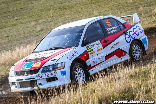 Mitsubishi-Evo-Rallye-4